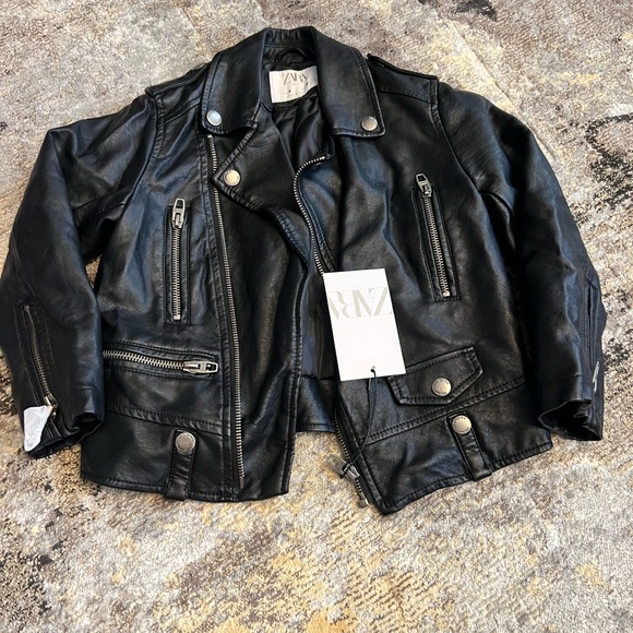 Zara faux leather girl’s jacket brand new 5T - Picture 2 of 5